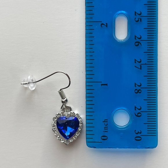 Titanic Heart of the Ocean Necklace Gift Set - Picture 8 of 13